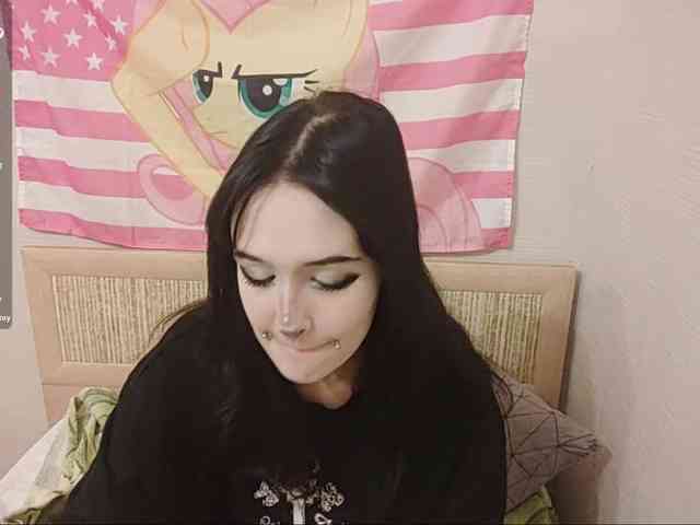 AldaLalonde webcam