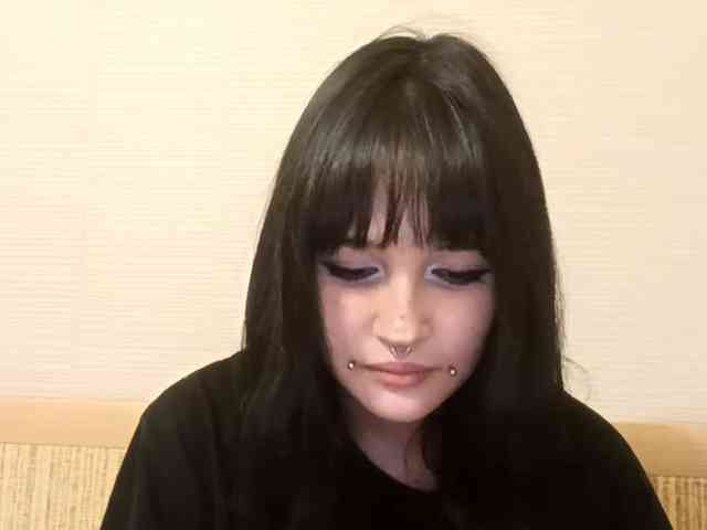 AldaLalonde webcam