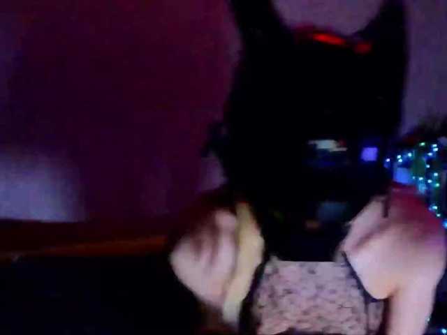 Ne0n-Siren live cam on BongaCams