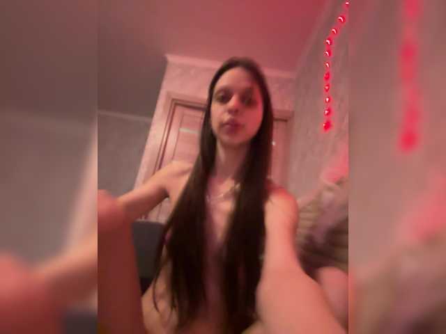 Alekseevna001 live cam on BongaCams