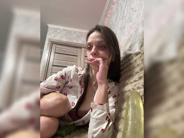 Alekseevna001 live cam on BongaCams