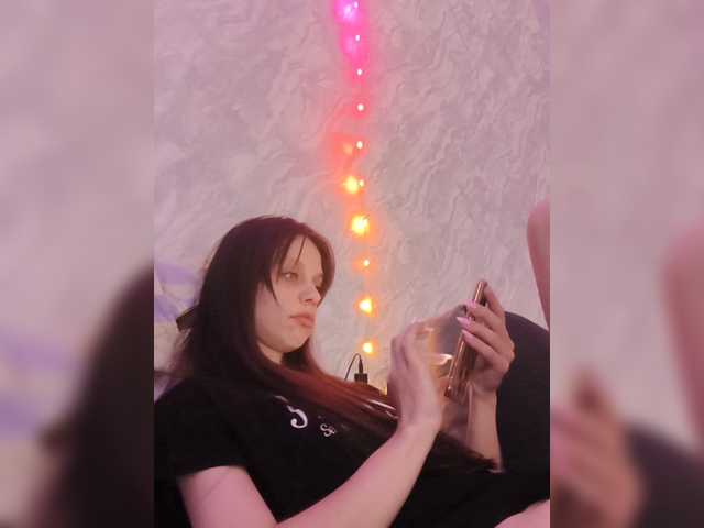 korolevaaa11 live cam on BongaCams