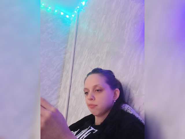 korolevaaa11 live cam on BongaCams