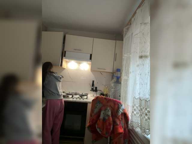 korolevaaa11 live cam on BongaCams