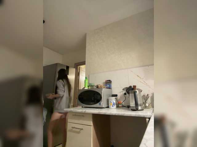 korolevaaa11 live cam on BongaCams