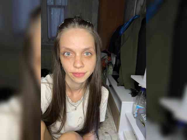 korolevaaa11 webcam