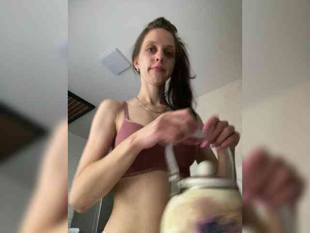 korolevaaa11 webcam