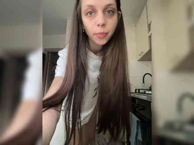 Alekseevna001 webcam
