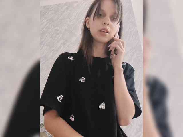 korolevaaa11 webcam