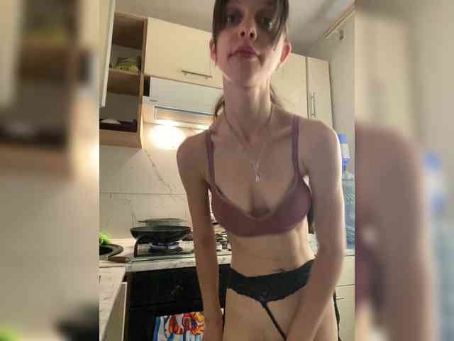 korolevaaa11 webcam