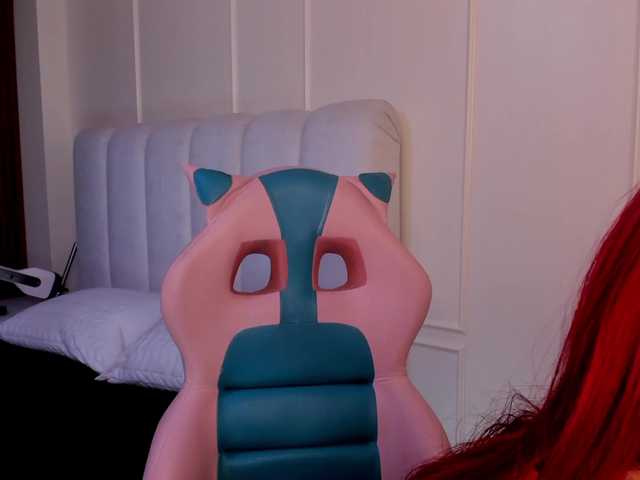 laurasweett live cam on BongaCams