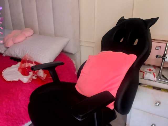 laurasweett