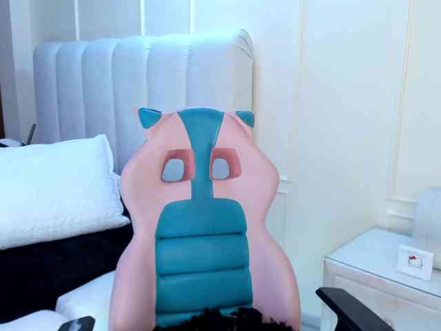 laurasweett