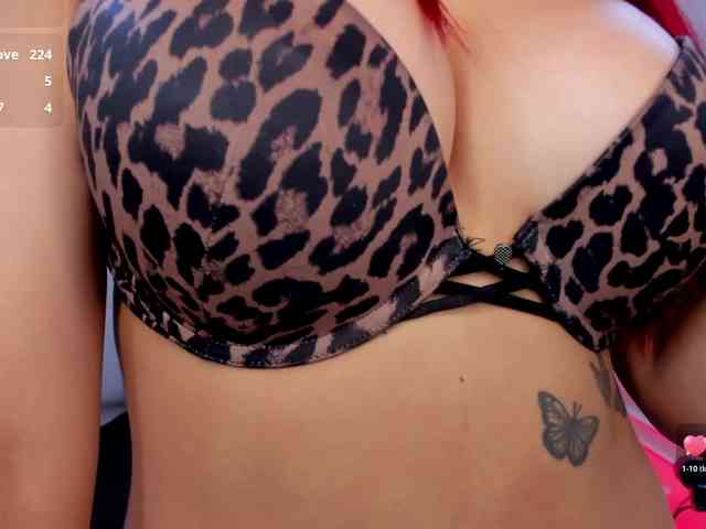 laurasweett Live Webcam on BongaCams
