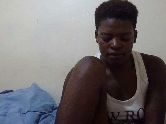 Prettycandy live webcam show
