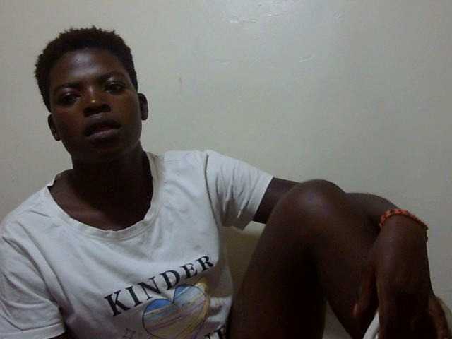 Prettycandy live cam on BongaCams