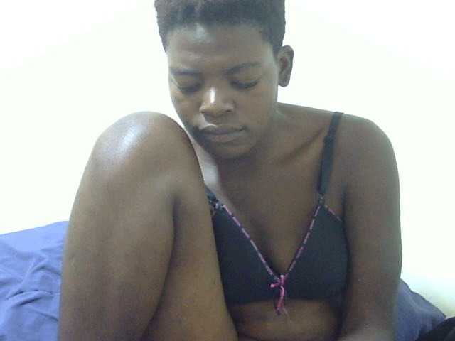 Prettycandy live webcam show