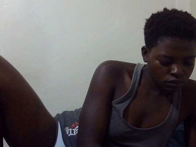 Prettycandy Cam en directo en BongaCams