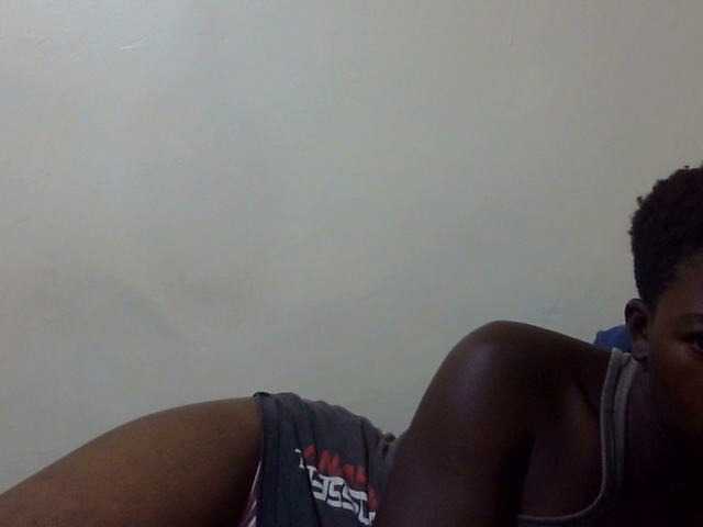 Prettycandy live webcam show