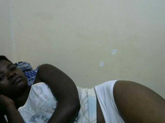 Prettycandy live on BongaCams