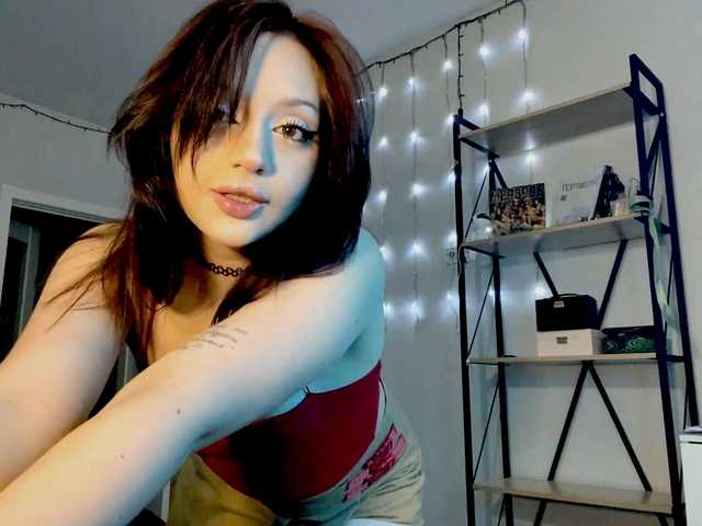 RosyCrisper live cam on BongaCams