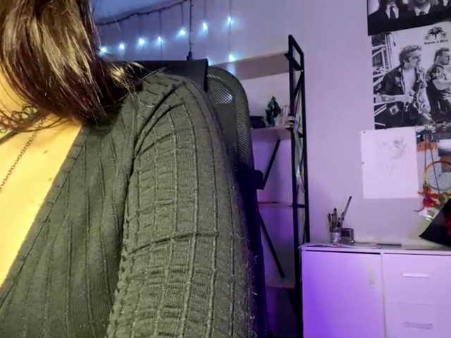 RosyCrisper live cam on BongaCams