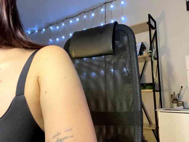 RosyCrisper webcam