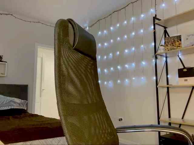 RosyCrisper webcam