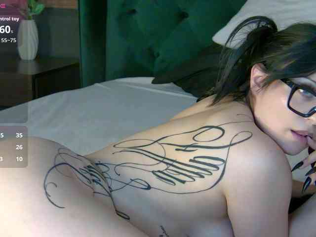 AlexisBlue AlexisBlue