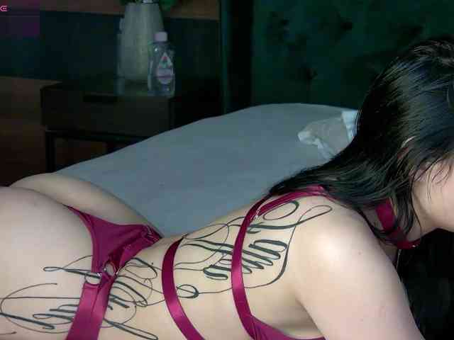 AlexisBlue webcam