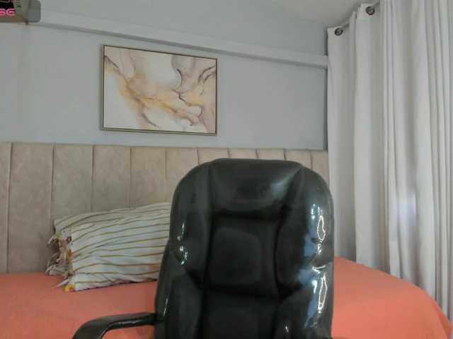 sharinaa live cam on BongaCams
