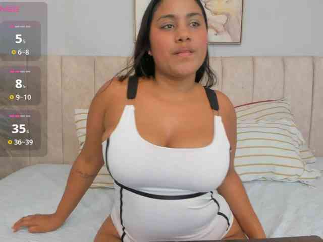 sharinaa webcam