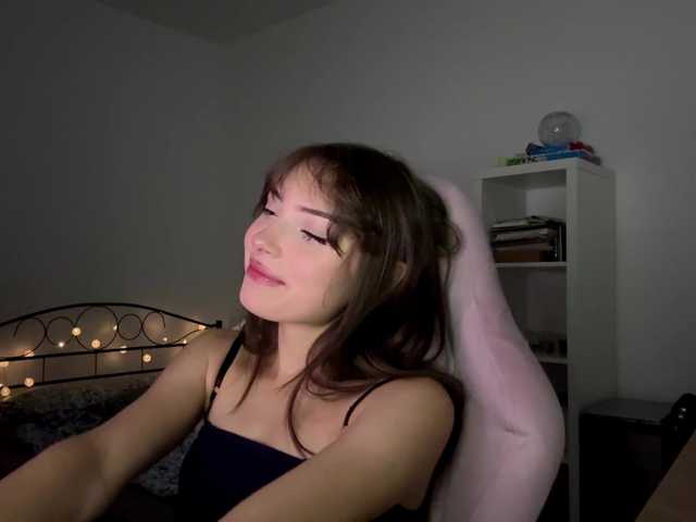 AmberGlamour live cam on BongaCams