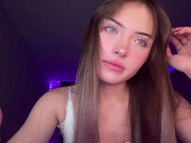 AmberGlamour live cam on BongaCams