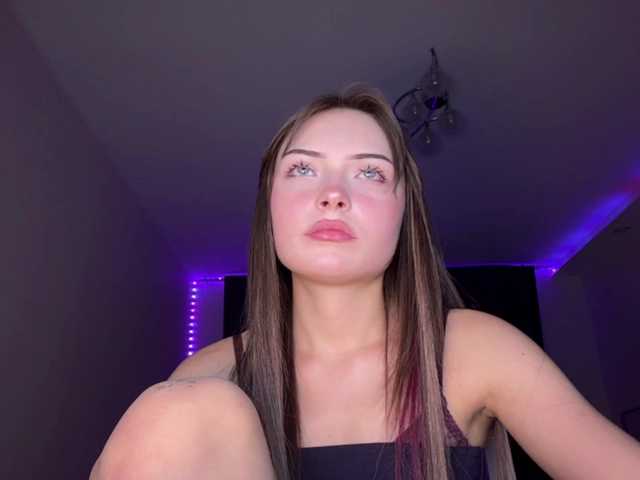 AmberGlamour live cam on BongaCams