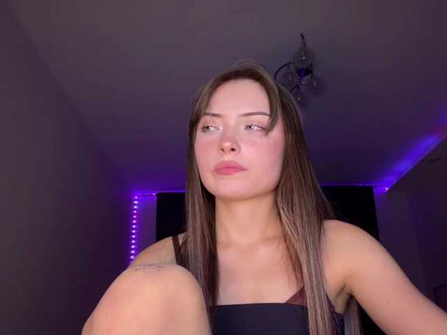AmberGlamour live cam on BongaCams