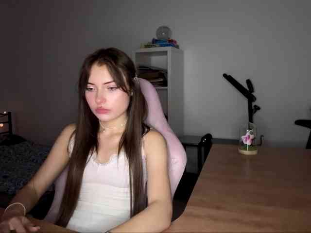 AmberGlamour webcam