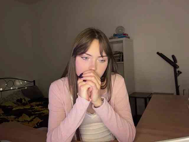 AmberGlamour webcam