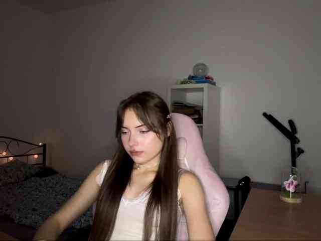 AmberGlamour webcam
