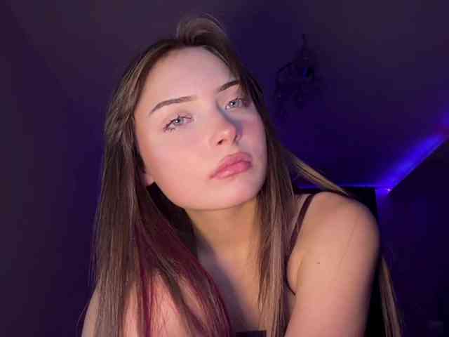 AmberGlamour webcam