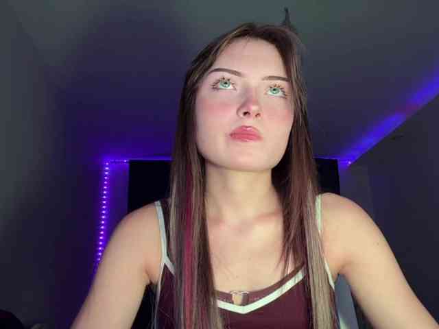 AmberGlamour webcam