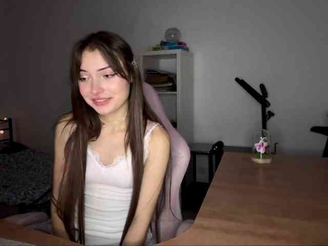 AmberGlamour webcam