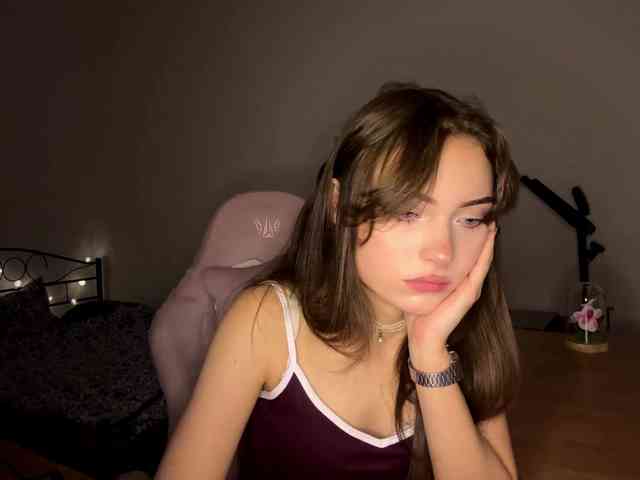 AmberGlamour webcam