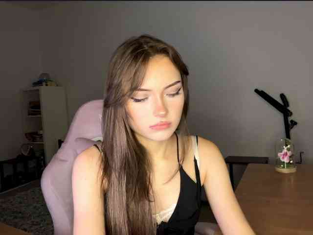 AmberGlamour webcam