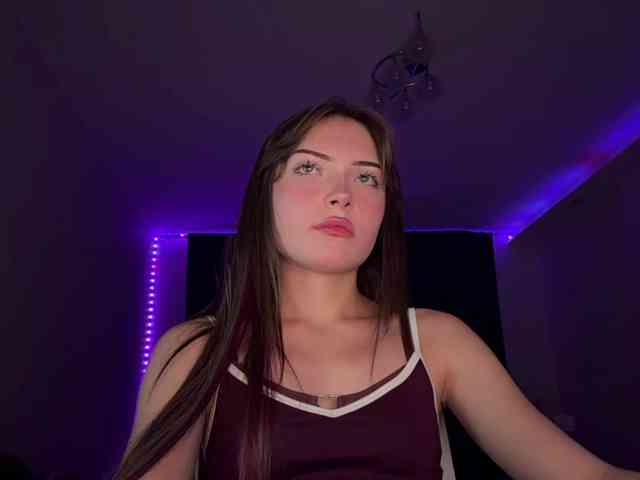 AmberGlamour webcam