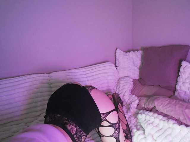 OliviaKim live cam on BongaCams