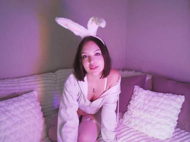 OliviaKim live cam on BongaCams