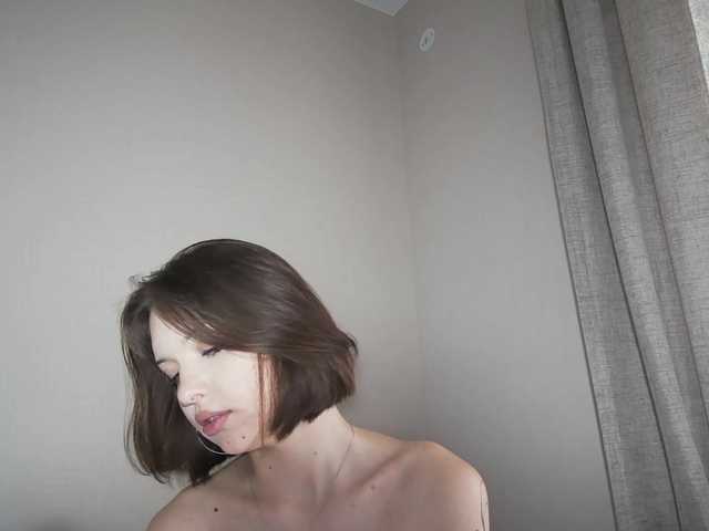 OliviaKim live cam on BongaCams