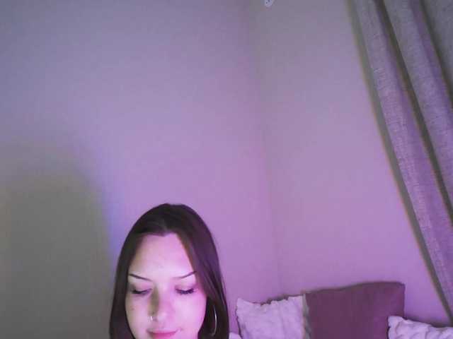 OliviaKim live cam on BongaCams