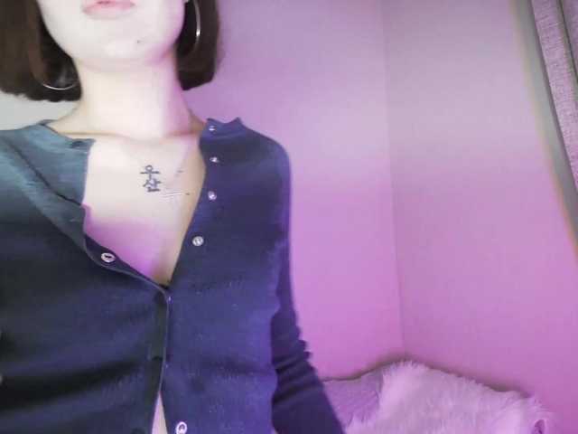 OliviaKim live cam on BongaCams